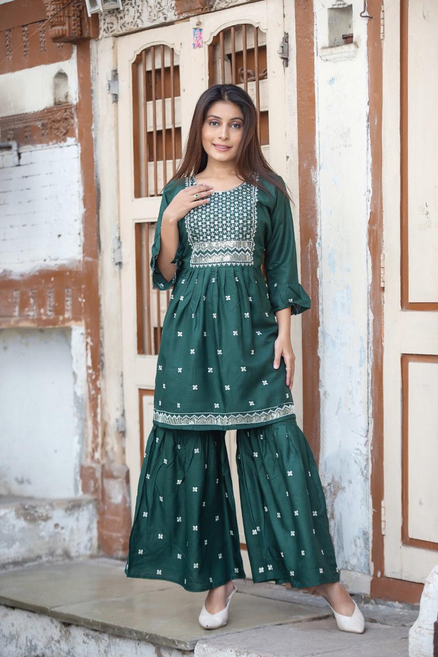Sunehri 01 Latest Designer Festive Wear Kurti With Sarara Collection
